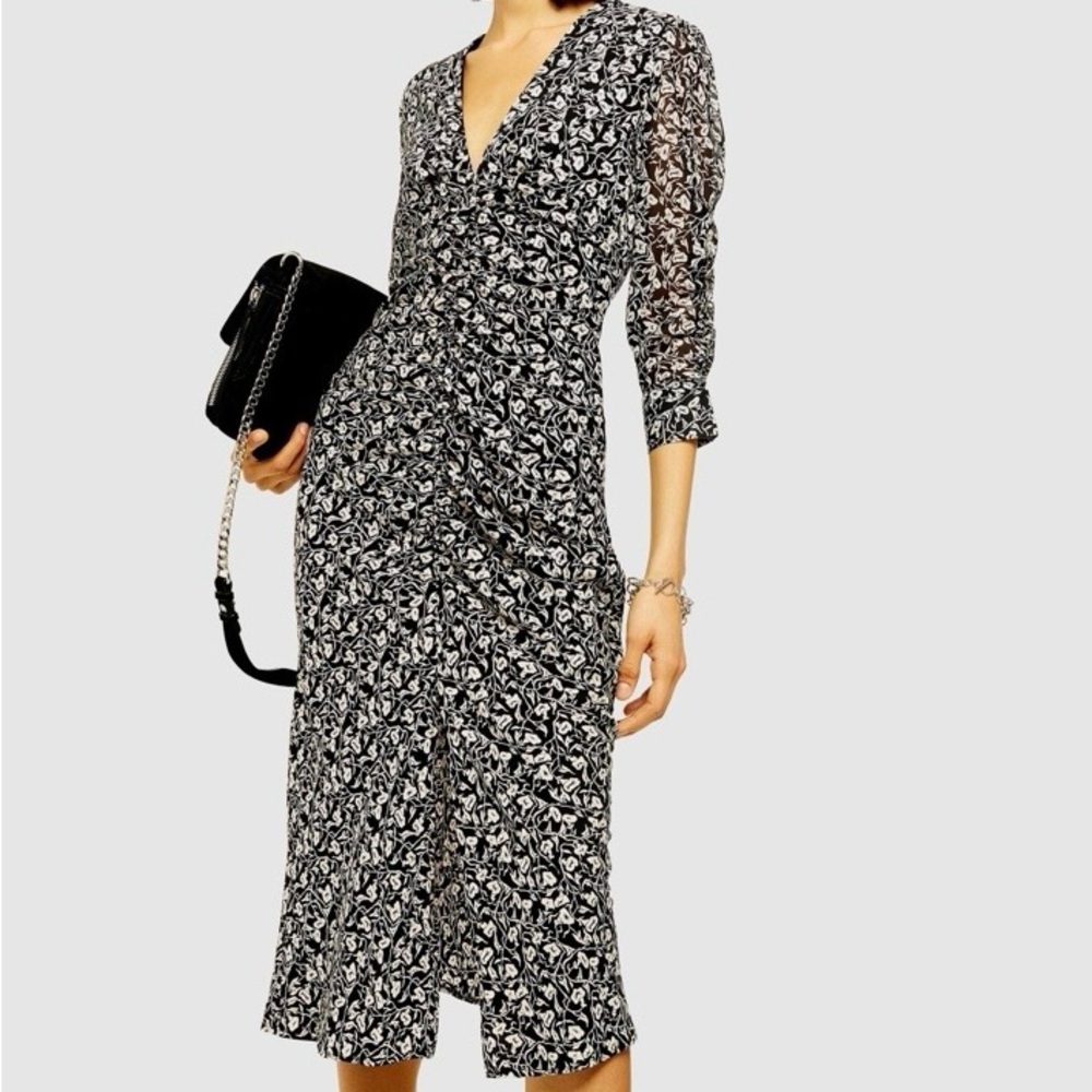 Topshop Monochrome Floral Long Sleeve Dress